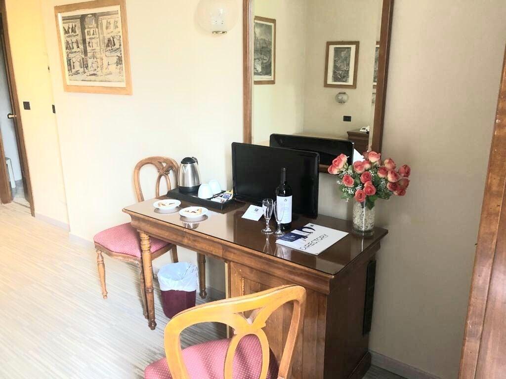 Ih Hotels Firenze Select المظهر الخارجي الصورة