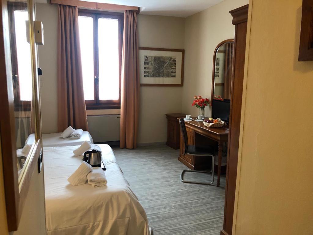 Ih Hotels Firenze Select المظهر الخارجي الصورة